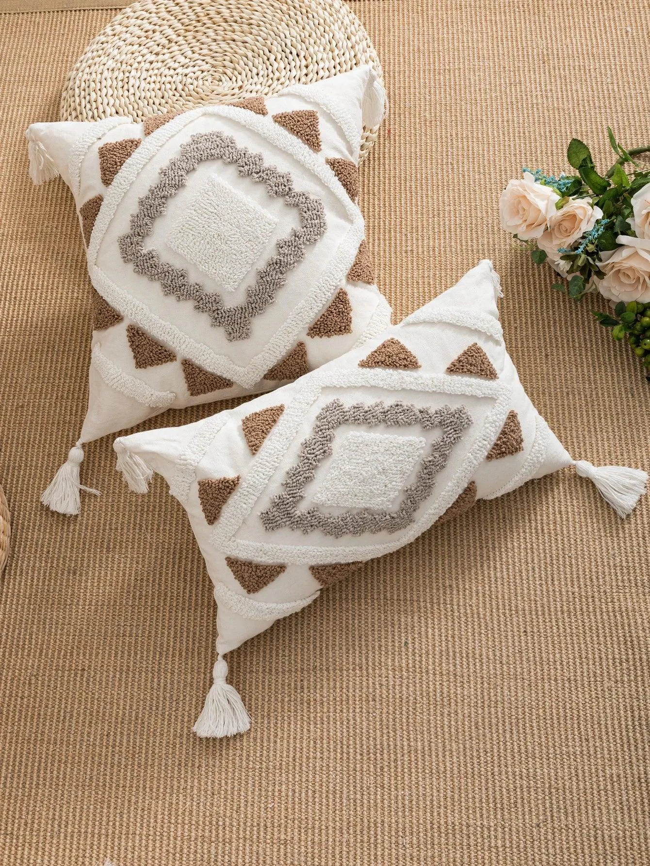 A-multi-color-geometric-combination-pillow-cover-with-bohemian-style-loop-velvet-technology-for-living-room_f1275d08-dc55-48de-99e6-66cc4dd81b2a A Multi Color Geometric Combination Pillow Cover With Bohemian Style Loop Velvet Technology For Living Room F1275d08 Dc55 48de 99e6 66cc4dd81b2a