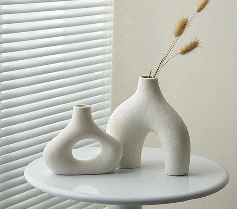 Abstract_Ceramic_Hollow_Ring_Vase_For_Pampas_-_-4118071 Abstract Ceramic Hollow Ring Vase For Pampas -