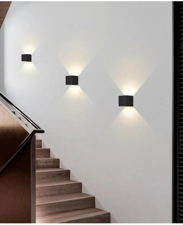 Adjustable wall lamp with motion sensor -  - #tag1#