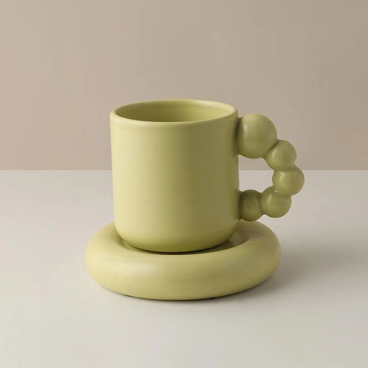 Aestheticmuginplumpshapewithpearlballhandledesign19 78d875ae 0eb5 46f6 Afac 8209e6ffa658