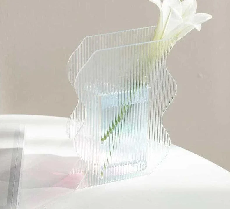 Aesthetic_Iridescent_Clear_Acrylic_Vase_-_-4121075 Aesthetic Iridescent Clear Acrylic Vase -