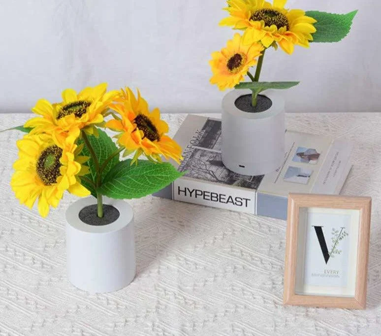 Aesthetic_Rechargeable_Sunflower_Night_Light_-_-4121614 Aesthetic Rechargeable Sunflower Night Light -
