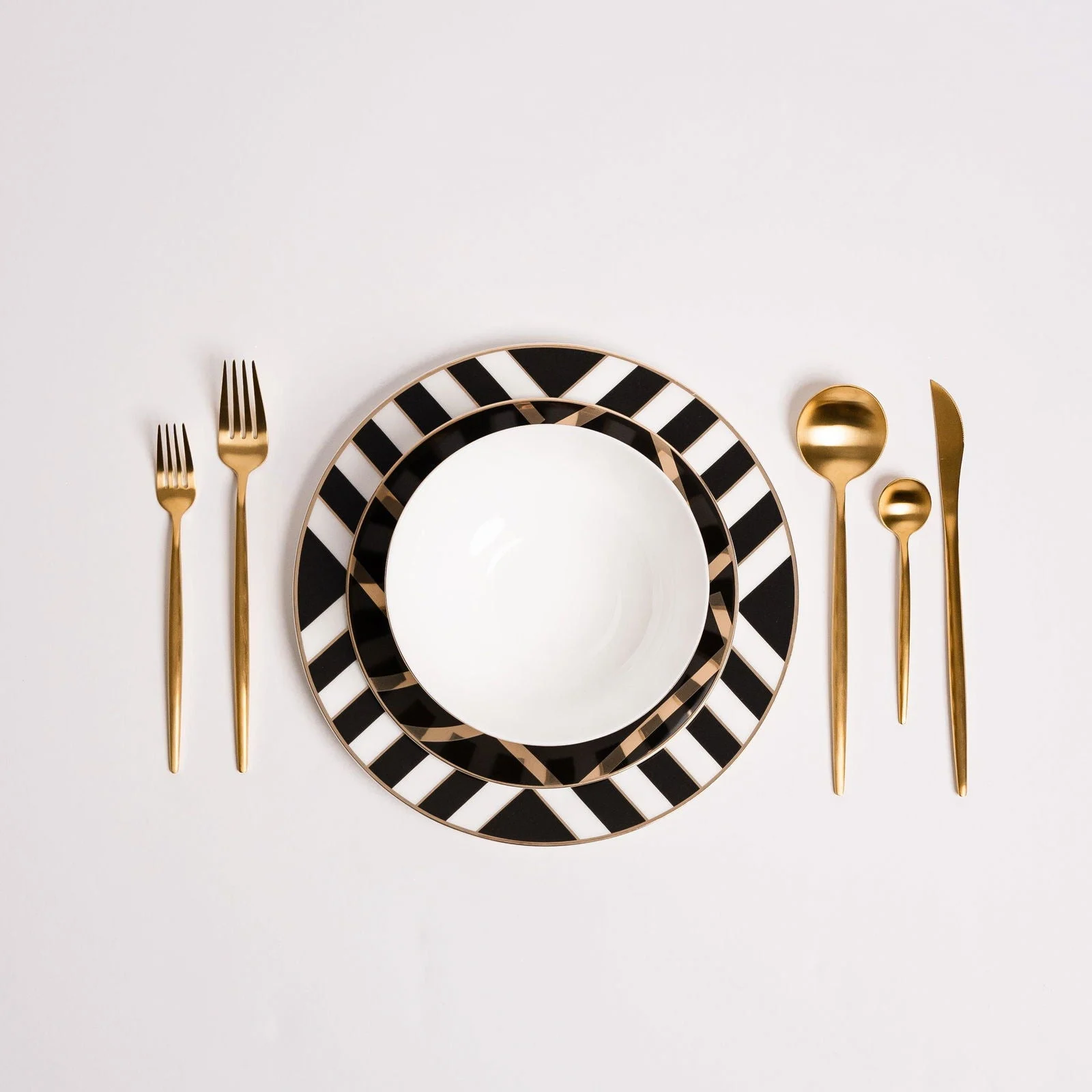 Amadeus_Dinner_Plates_Bowls_Set_-_-_tag1_-4133592 Amadeus Dinner Plates & Bowls Set - - #tag1#