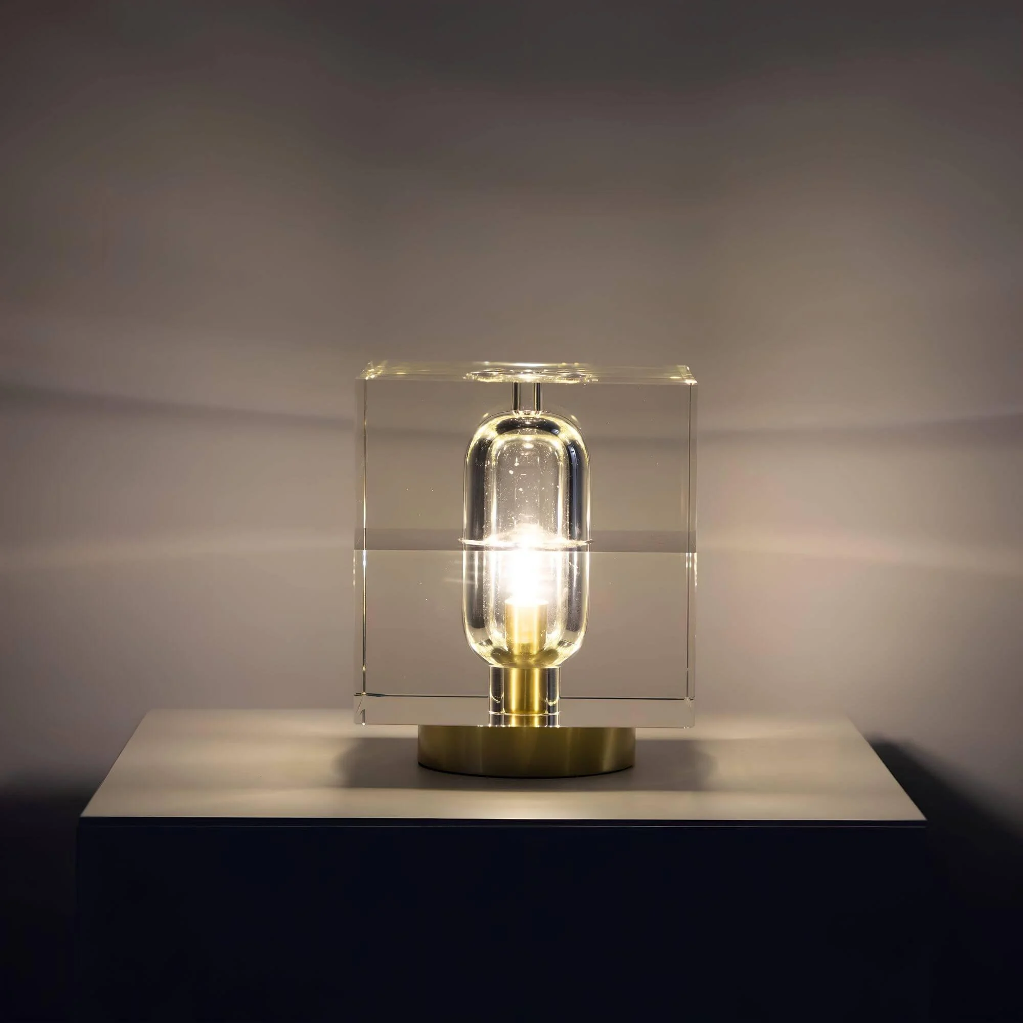 Amarjotkristalltischlampe Elegantesdesignwarmweissesled Licht3