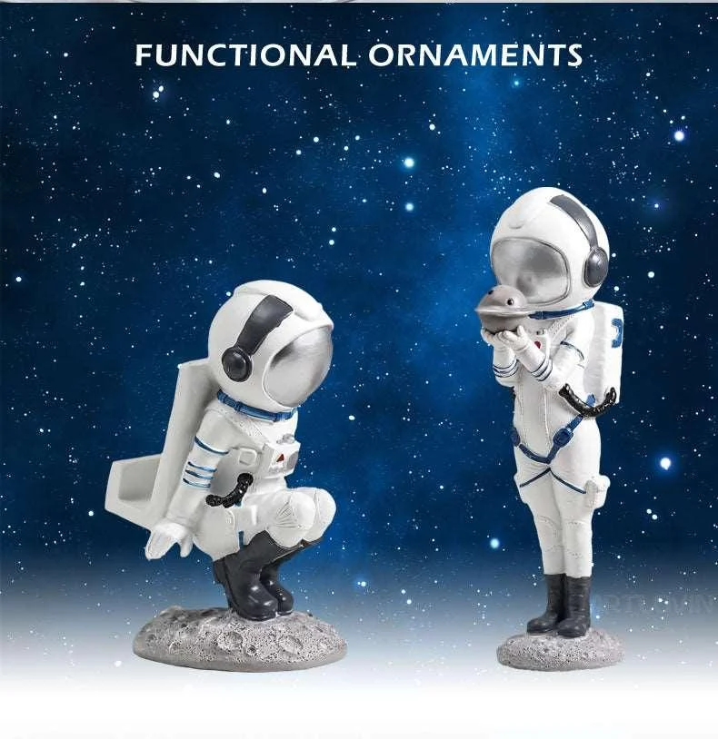 Astronaut Figurines Resin Spacewoman -
