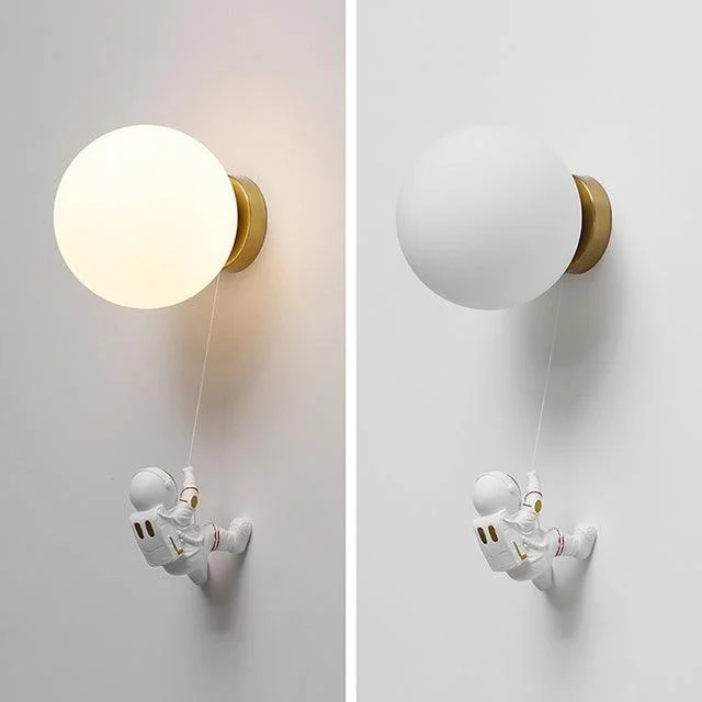 Astronaut_Wall_Lamp_-_-4130443 Astronaut Wall Lamp -