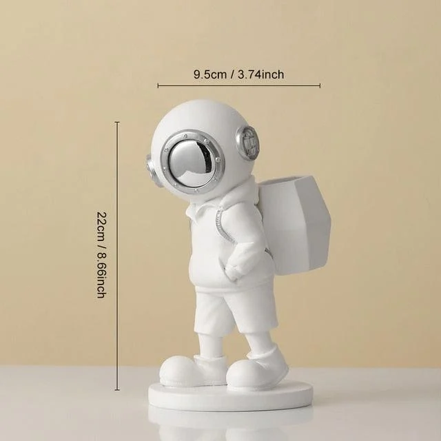 Banksy_Little_Diver_Figurines_-_-_tag1_-4145480 Banksy Little Diver Figurines - - #tag1#