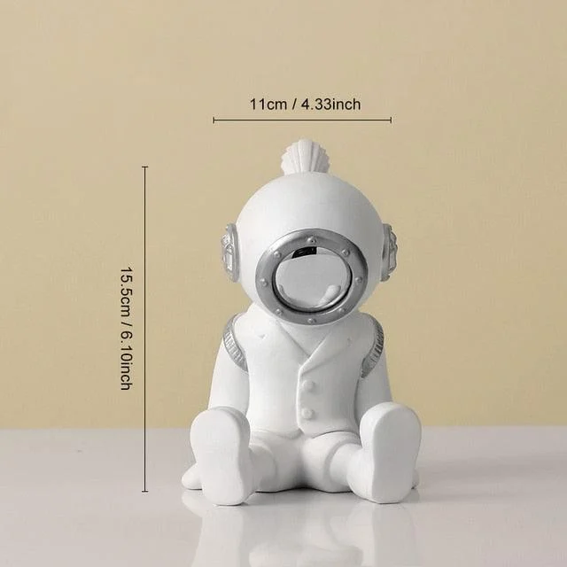 Banksy_Little_Diver_Figurines_-_-_tag1_-4145495 Banksy Little Diver Figurines - - #tag1#