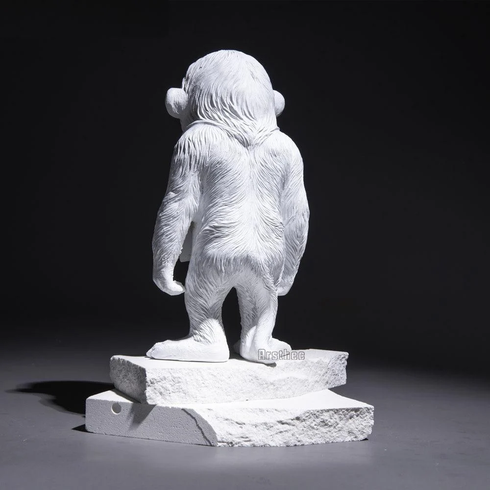 Banksy_Monkey_Street_Art_Sculpture_-_-_tag1_-4145549 Banksy Monkey Street Art Sculpture - - #tag1#