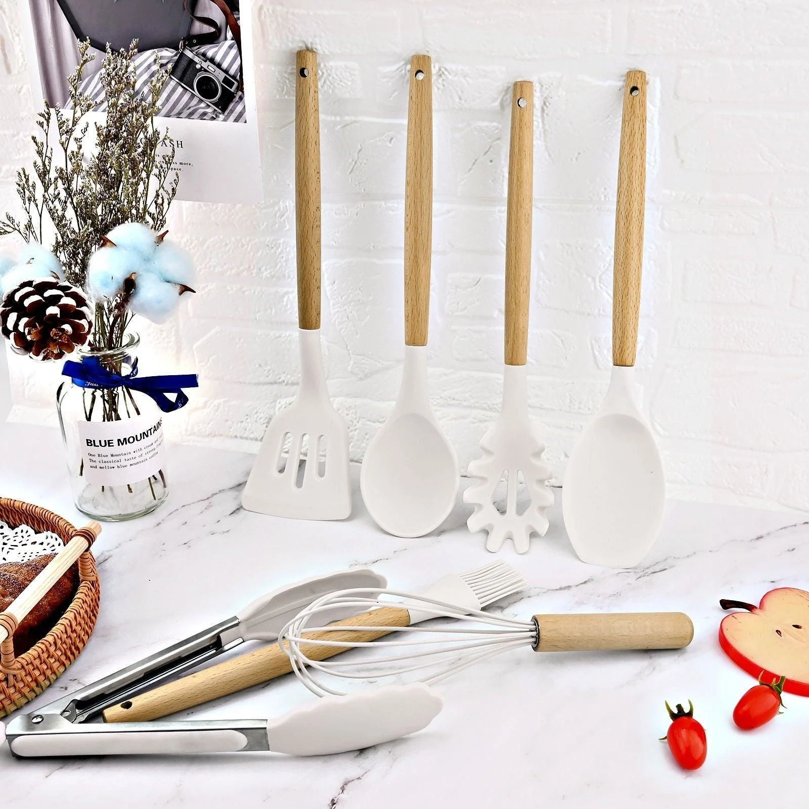 Basic_Kitchen_Utensil_Set_-_-4135071 Basic Kitchen Utensil Set -