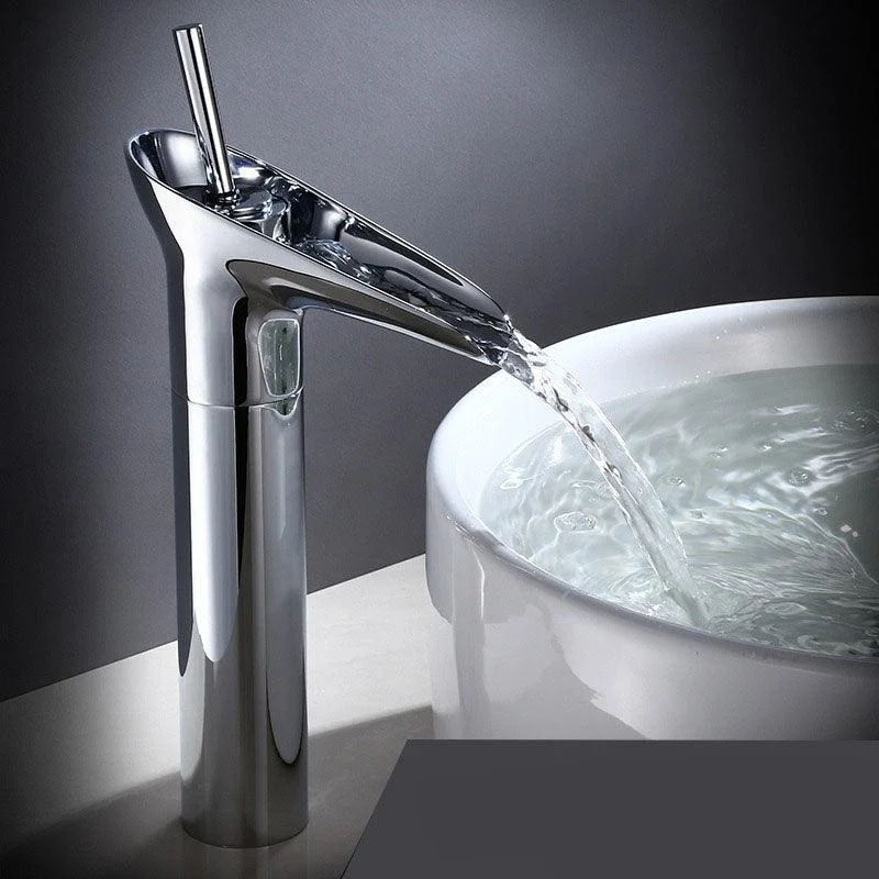 Bathroom_tap_-_Luxury_-_Antique_Brass_-_Hot_Cold_Mixer_Tap_-_-_tag1_-4149872 Bathroom tap - Luxury - Antique Brass - Hot & Cold Mixer Tap - - #tag1#