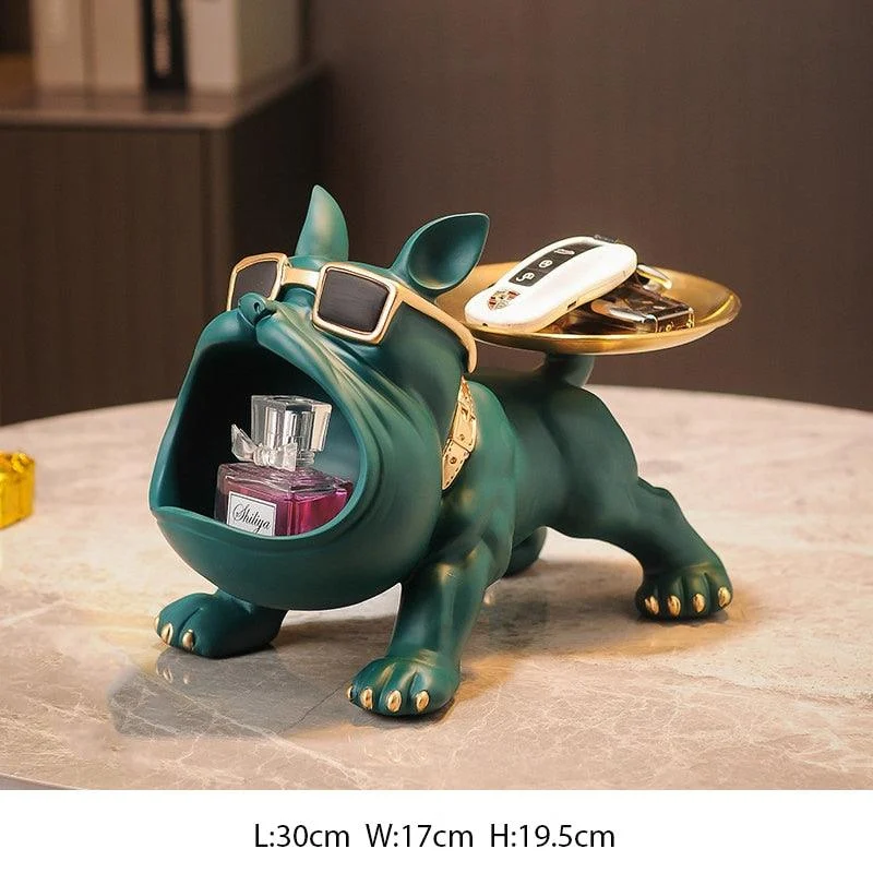 Big_Mouth_Bulldog_Butler_-_-4137742 Big Mouth Bulldog Butler -
