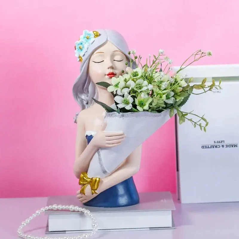 Bouquet_Girl_Sculpture_-_-4143362 Bouquet Girl Sculpture -