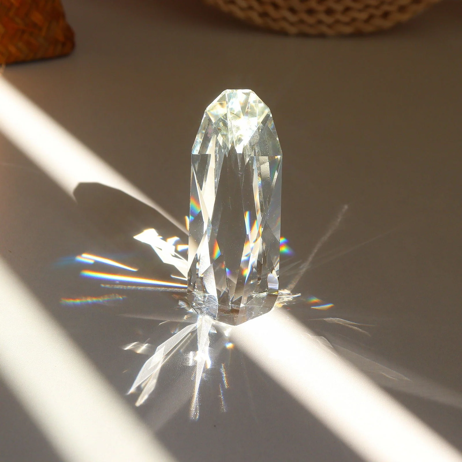 Bring_Positive_Energy_to_Your_Home_with_this_Colorful_Crystal_Prism_Ornament_-_-_tag1_-4164497 Bring Positive Energy to Your Home with this Colorful Crystal Prism Ornament! - - #tag1#