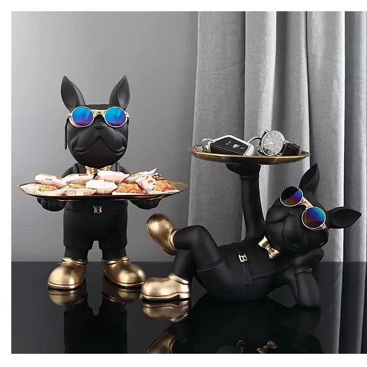 Bulldog_Butler_-_-4145658 Bulldog Butler -