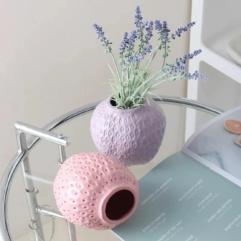 Ceramic-Vase-Artificial-Strawberry-Vase-Fruit-Cartoon-Strawberry-Flower-Pot-Terrarium-Flower-Vase-Home-Decoration-Accessories_a1468fdb-3b8d-432e-9c84-8771c0f09171 WhimsyBerry - Ceramic strawberry vase - ISTANBULLU LTD