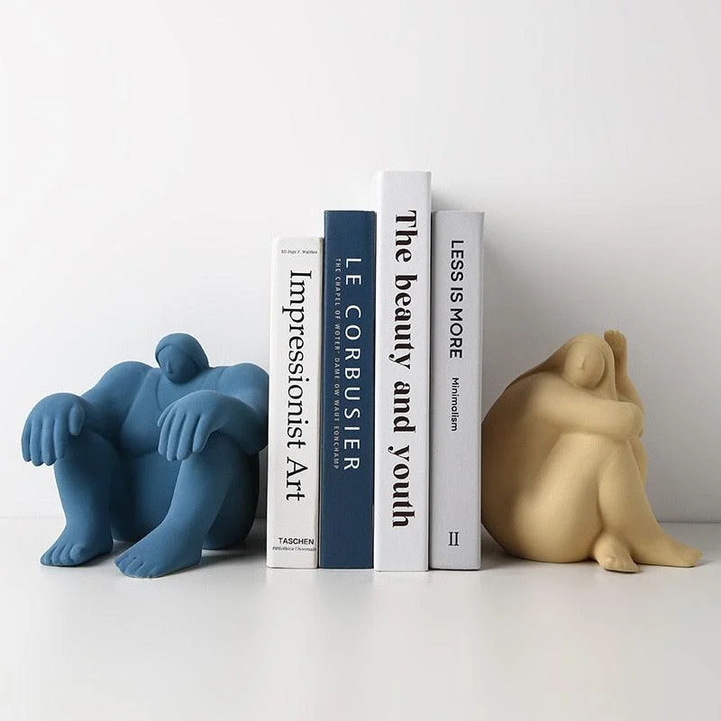 Ceramic_Abstract_Figurines_with_Large_Hand_-_-_tag1_-4166459 Ceramic Abstract Figurines with Large Hand - - #tag1#
