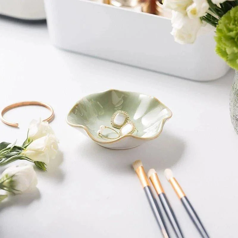 Ceramic_Lotus_Jewellery_Tray_-_-_tag1_-4176473 Ceramic Lotus Jewellery Tray - - #tag1#