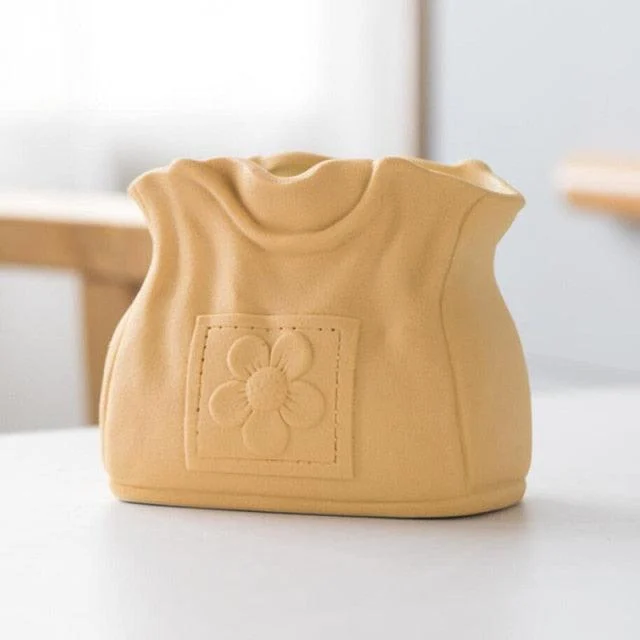Ceramic_Stylish_Bag_Vase_-_-4153126 Ceramic Stylish Bag Vase -