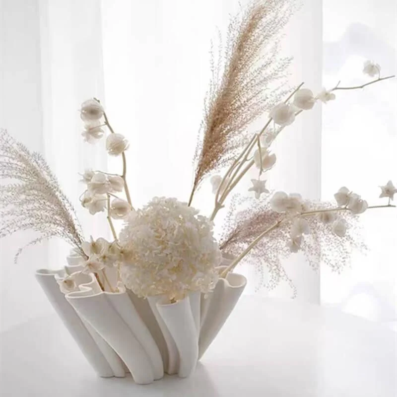 Ceramic_Table_Top_Vase_Twist_Centrepiece_Ceramic_-_-_tag1_-4169714 Ceramic Table Top Vase Twist Centrepiece Ceramic - - #tag1#