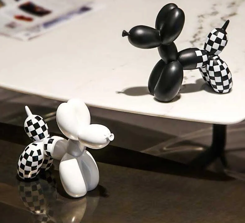Checked_balloon_dog_ornament_-_-4154910 Checked balloon dog ornament -