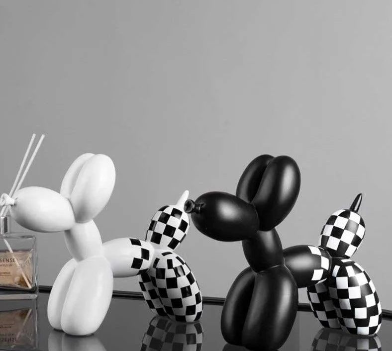 Checked_balloon_dog_ornament_-_-4154916 Checked balloon dog ornament -