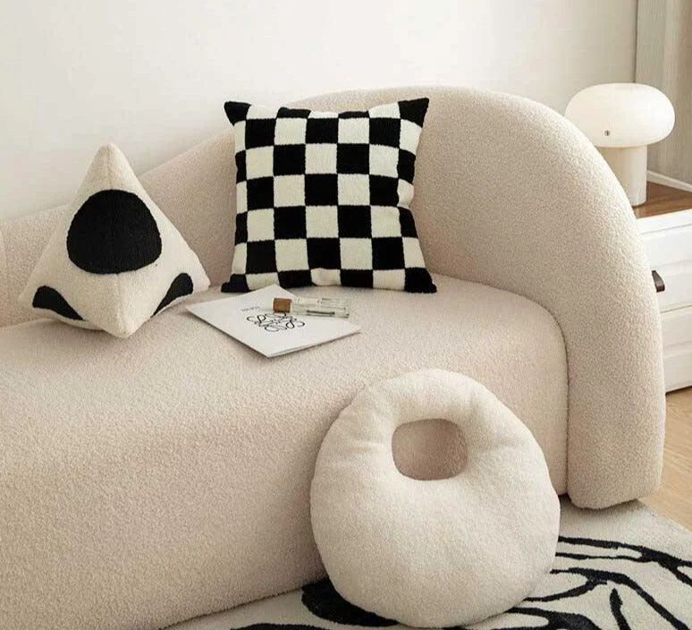 Checkered Geometric Cushions -