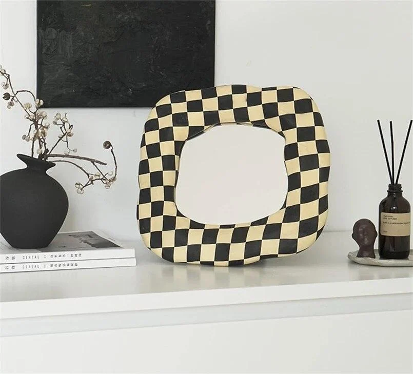 Checkmate_Abstraction_Mirror_Special-Shaped_-_-4155434 Checkmate Abstraction Mirror Special-Shaped -