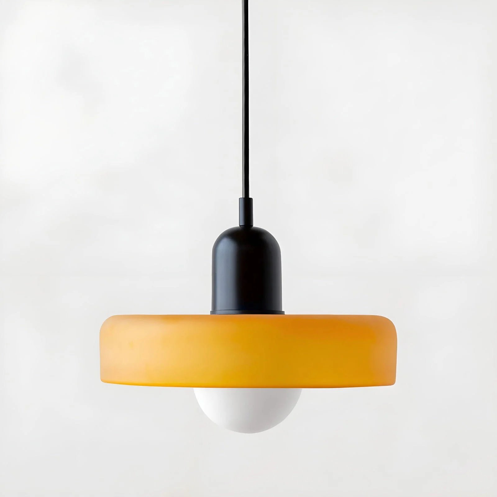 ChicChandelier_-_Adjustable_and_colorful_hanging_glass_pendant_lights_-_-_tag1_-4173225 ChicChandelier - Adjustable and colorful hanging glass pendant lights - - #tag1#