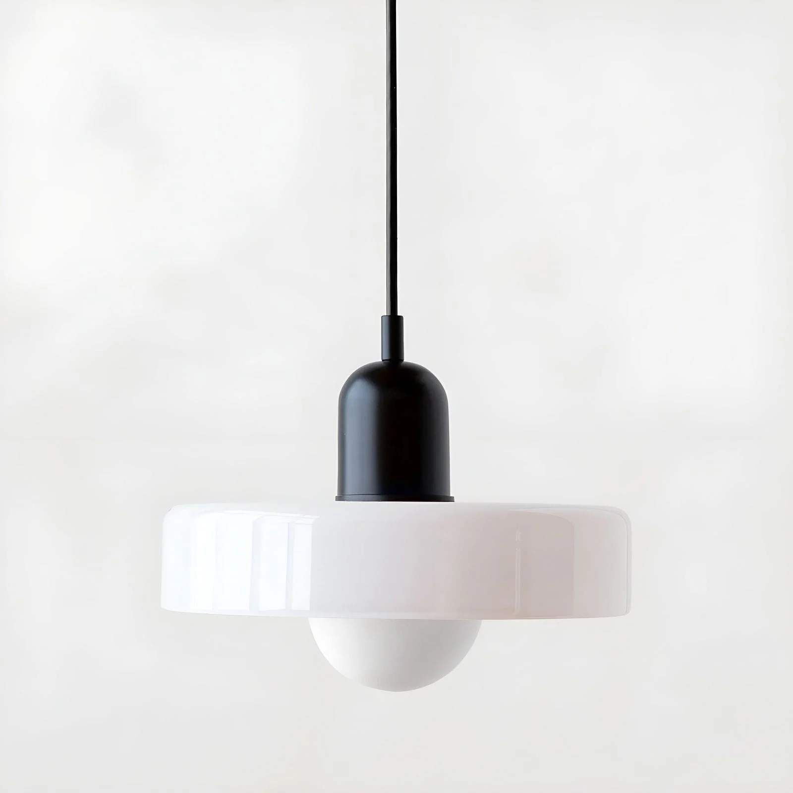 ChicChandelier_-_Adjustable_and_colorful_hanging_glass_pendant_lights_-_-_tag1_-4173264 ChicChandelier - Adjustable and colorful hanging glass pendant lights - - #tag1#