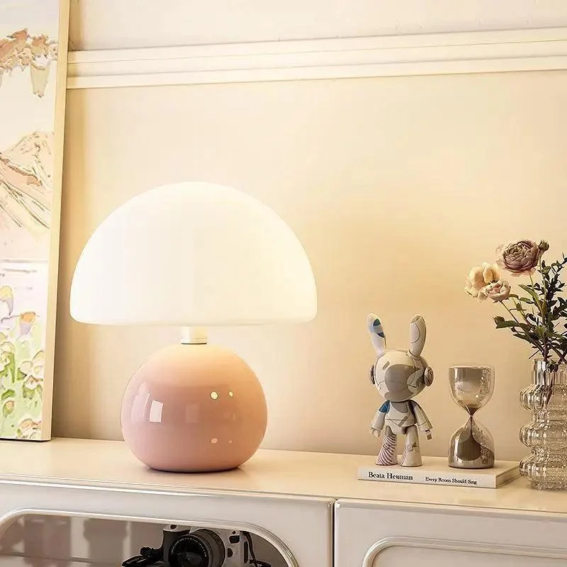 Chic Bedside Lamp -