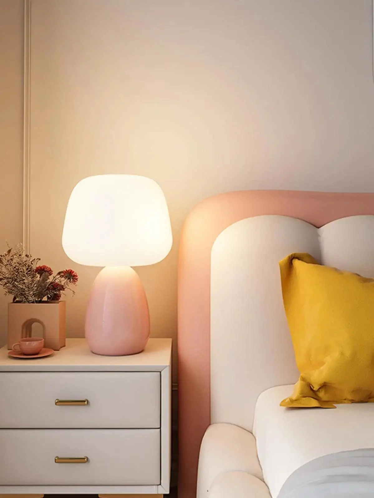 Chic Bedside Lamp -