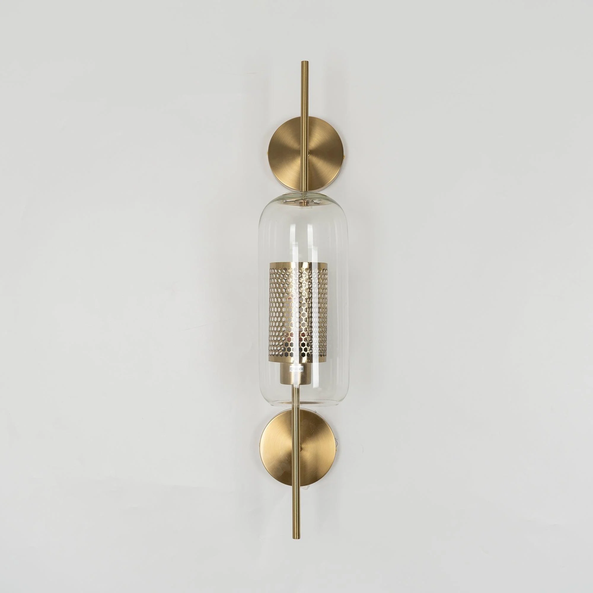 Chiswick_Glass_Wall_Lamp__34_caf87f12-7751-411d-a3f6-10000eadf901 Chiswick Glass Wall Lamp 34 Caf87f12 7751 411d A3f6 10000eadf901