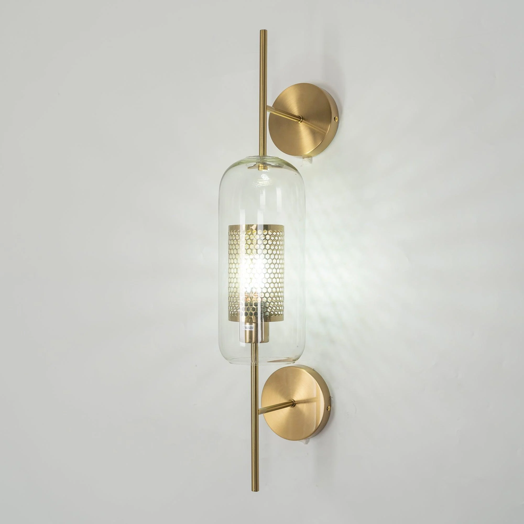 Chiswick_Glass_Wall_Lamp__41_a3677ae7-8aa5-4e4c-bf89-aa447c5e6014 Chiswick Glass Wall Lamp 41 A3677ae7 8aa5 4e4c Bf89 Aa447c5e6014