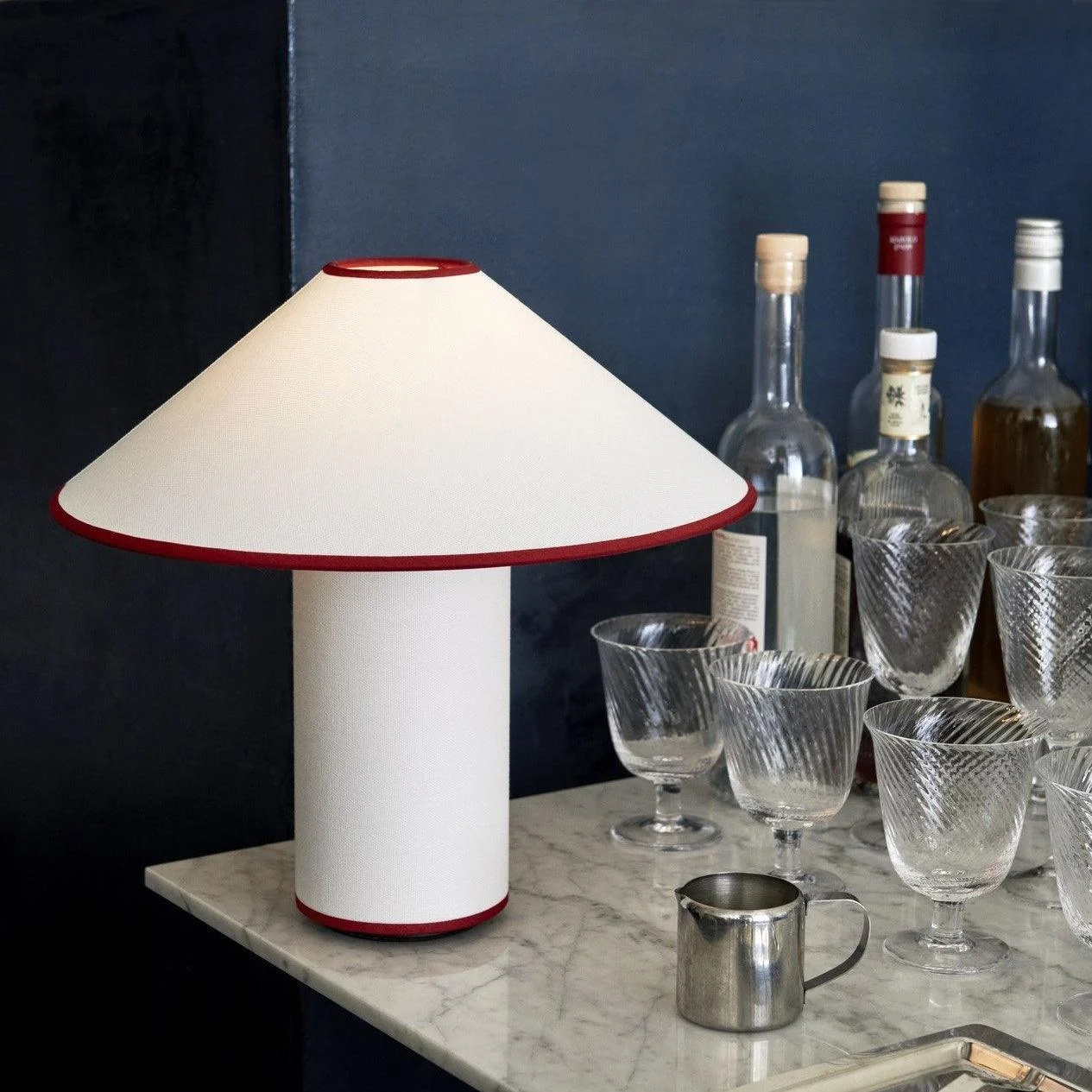 ColletteLuxe_Elegant_Table_Lamp_with_Timeless_Design_-_-_tag1_-4179850 ColletteLuxe™ – Elegant Table Lamp with Timeless Design - - #tag1#