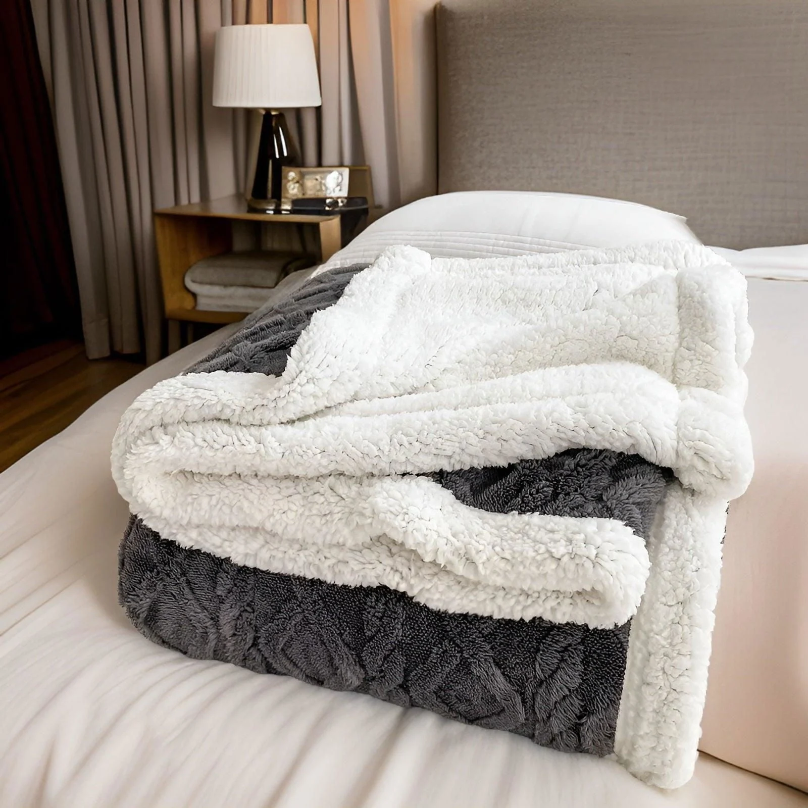 Cozy_Cuddle_-_Double-Sided_Cozy_Cashmere_Fleece_Blanket_for_Nighttime_Warmth_with_Style_-_-_tag1_-4184486 Cozy Cuddle - Double-Sided Cozy Cashmere Fleece Blanket for Nighttime Warmth with Style - - #tag1#
