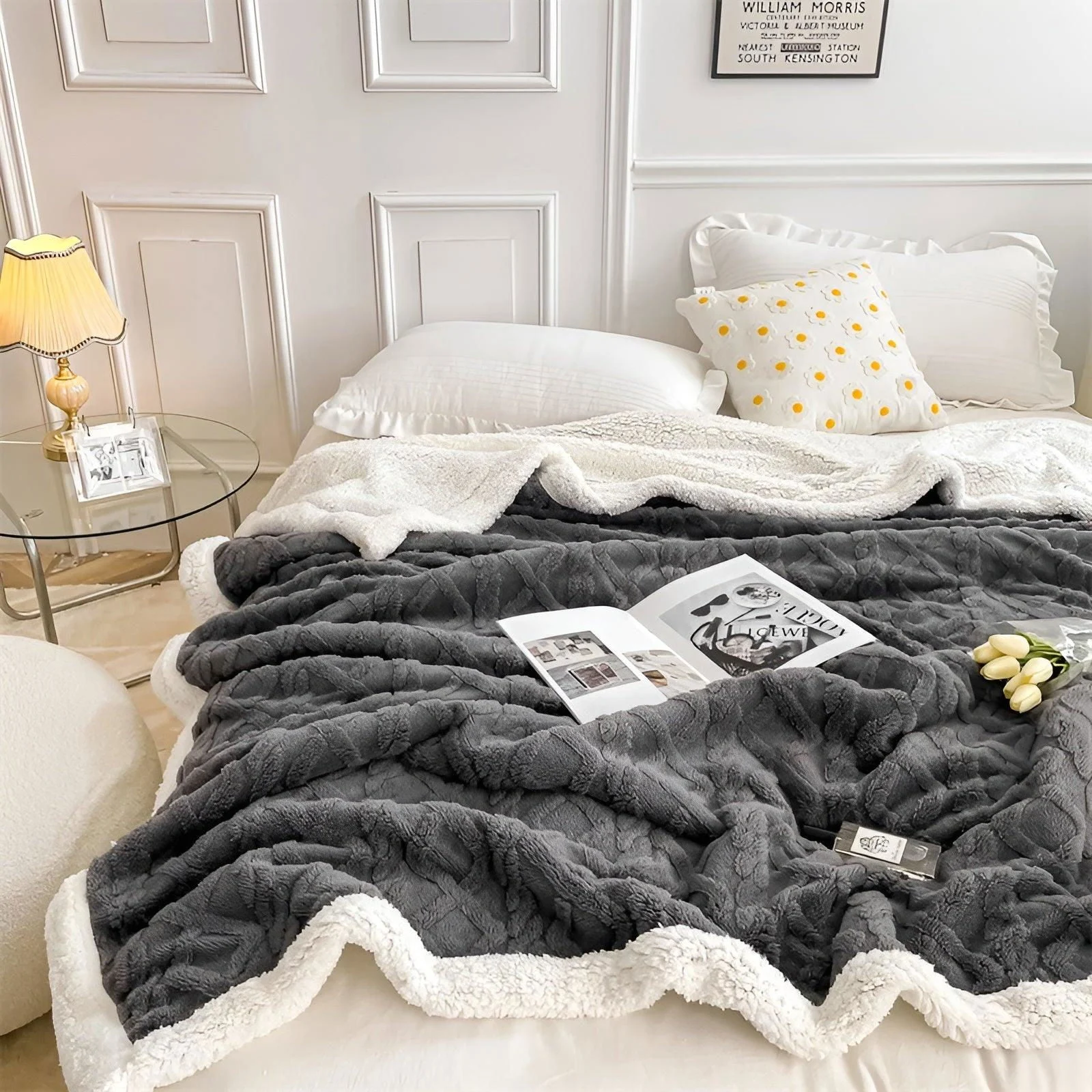 Cozy_Cuddle_-_Double-Sided_Cozy_Cashmere_Fleece_Blanket_for_Nighttime_Warmth_with_Style_-_-_tag1_-4184502 Cozy Cuddle - Double-Sided Cozy Cashmere Fleece Blanket for Nighttime Warmth with Style - - #tag1#