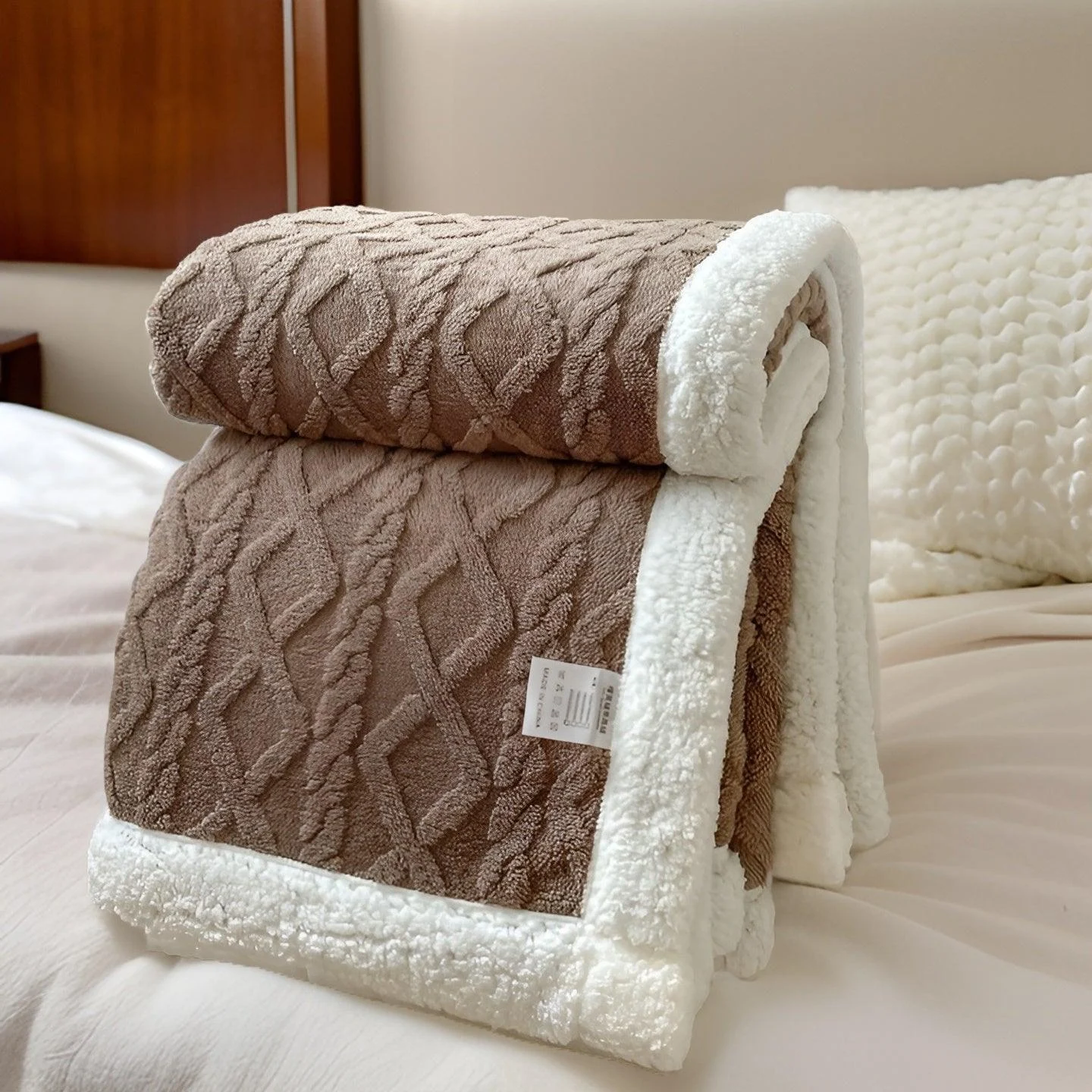 Cozy_Cuddle_-_Double-Sided_Cozy_Cashmere_Fleece_Blanket_for_Nighttime_Warmth_with_Style_-_-_tag1_-4184519 Cozy Cuddle - Double-Sided Cozy Cashmere Fleece Blanket for Nighttime Warmth with Style - - #tag1#