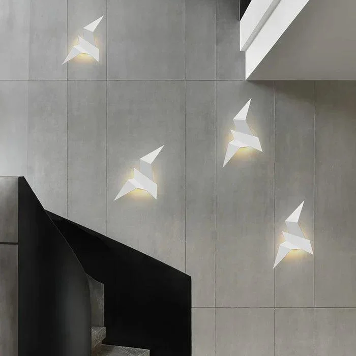 Creative_-_iron_wall_lamp_in_the_shape_of_a_bird_-_-_tag1_-4185710 Creative - iron wall lamp in the shape of a bird - - #tag1#