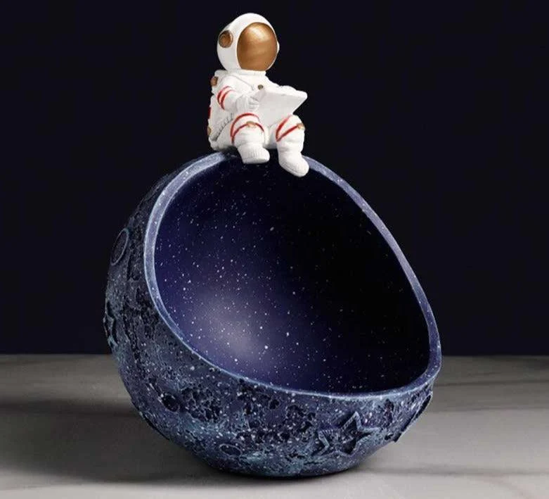 Creative_Astronaut_Resin_Porch_Key_Storage_Organizer_-_-4167995 Creative Astronaut Resin Porch Key Storage Organizer -