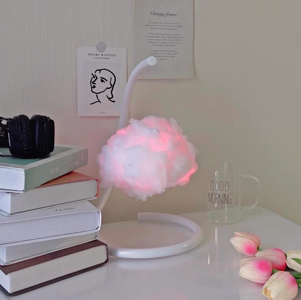 Creative Cloud Table Lamp -