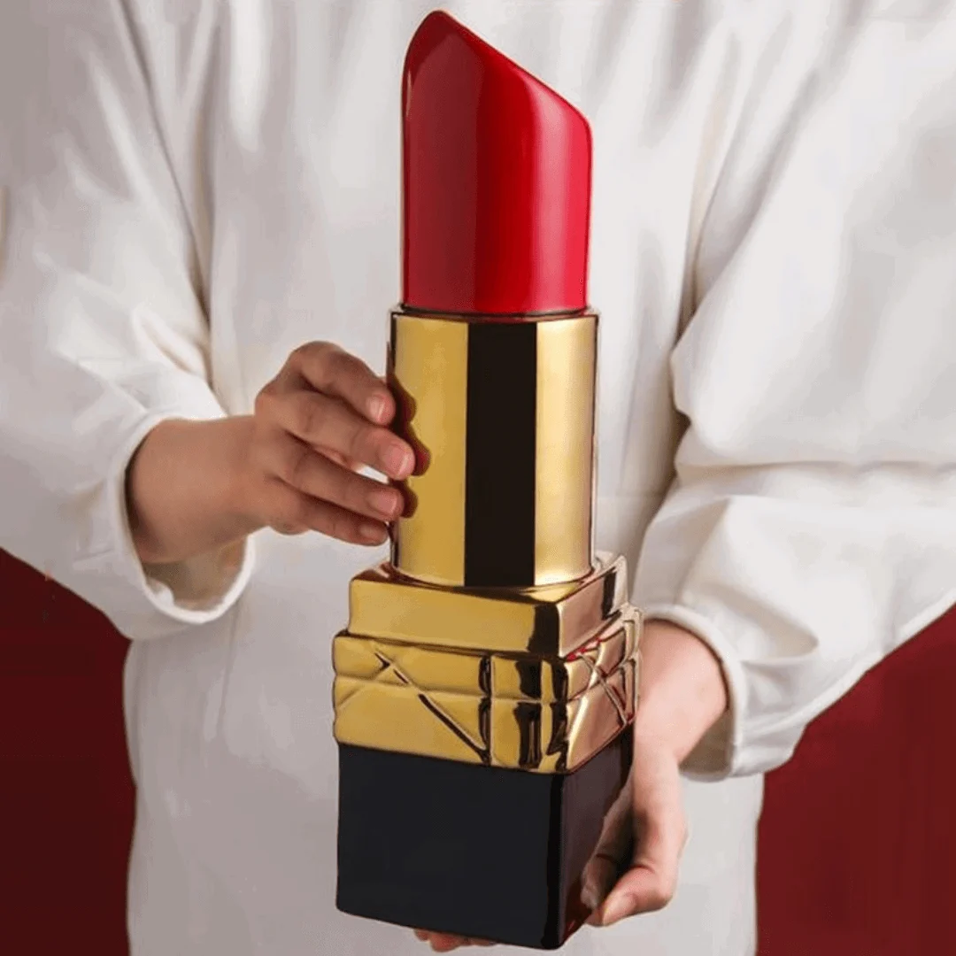 Creative_Lipstick_Vase_-_-4169042 Creative Lipstick Vase -