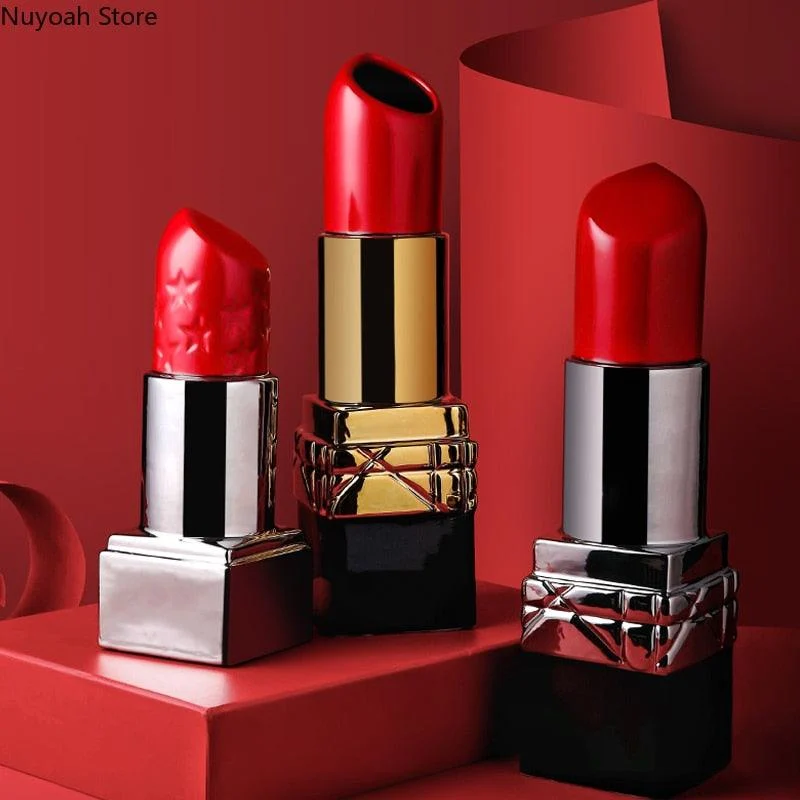 Creative_Lipstick_Vase_-_-4169050 Creative Lipstick Vase -