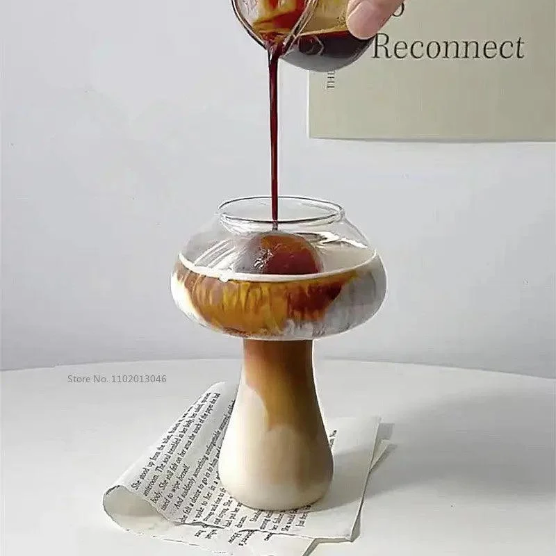 Creative_Mushroom_Shaped_Glass_-_-_tag1_-4186366 Creative Mushroom Shaped Glass - - #tag1#