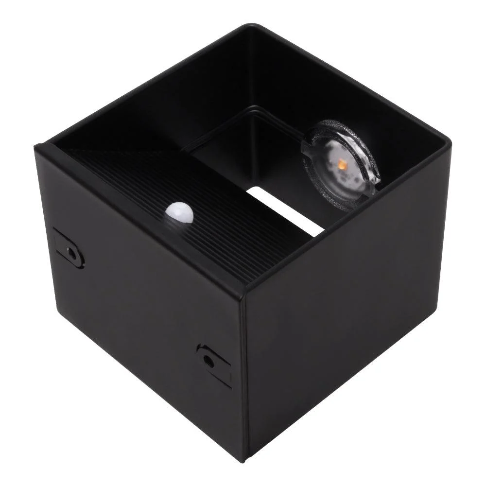 CubeLamp_-_wall_light_with_sensor_-_-4171998 CubeLamp - wall light with sensor -