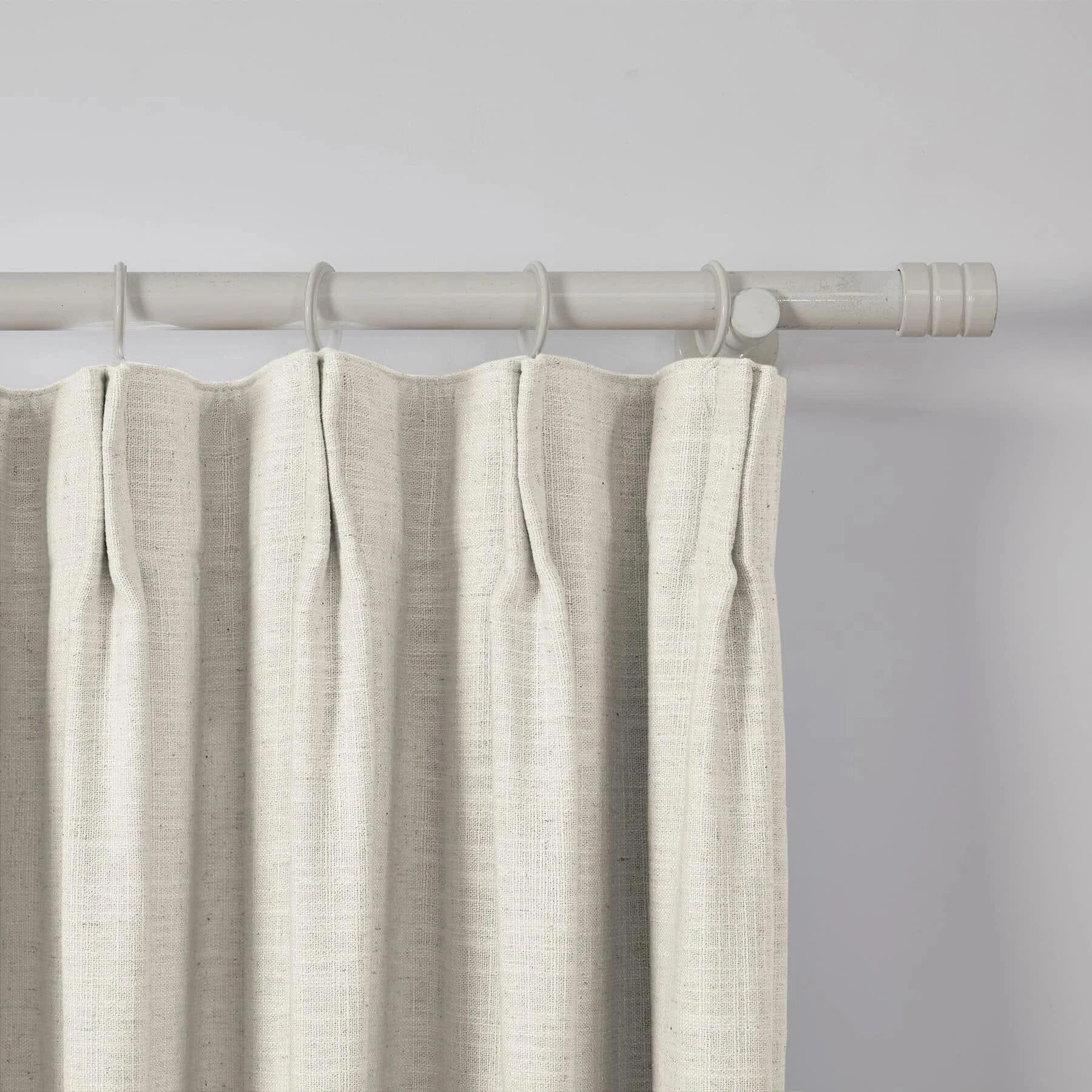 Curtain-AddNaturalEleganceandComforttoYourInterior-Homeko7 Curtain - Add Natural Elegance and Comfort to Your Interior - Homeko