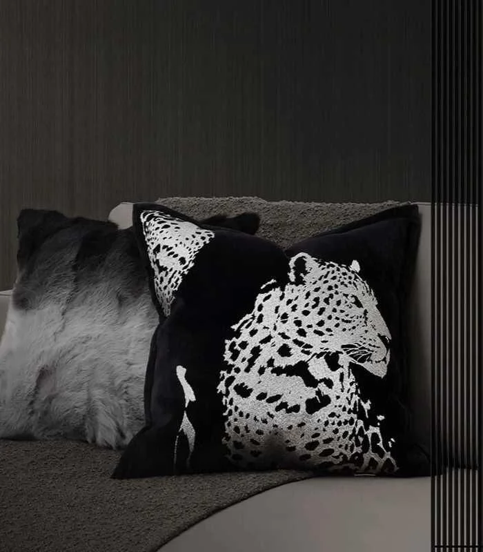 Cushion_Cover_Velvet_Leopard_Embroidery_Black_-_-_tag1_-4189465 Cushion Cover Velvet Leopard Embroidery Black - - #tag1#