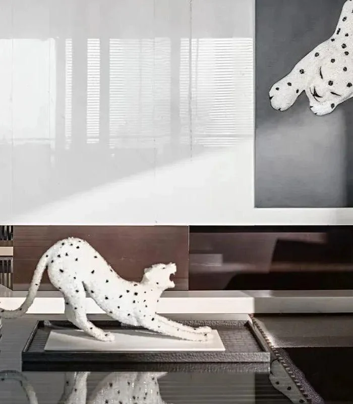 Decorative_Sculpture_Leopard_White_Resin_-_-_tag1_-4193056 Decorative Sculpture Leopard White Resin - - #tag1#