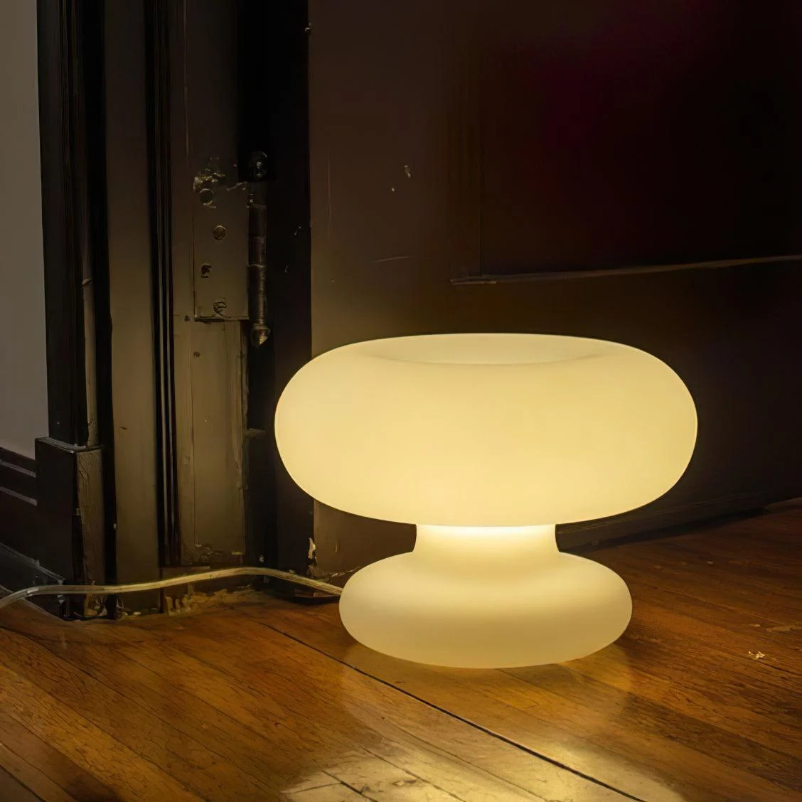 Donut_Table_Lamp_2_5a9ef545-6e98-49a2-a81a-939a87721006 Donut Table Lamp 2 5a9ef545 6e98 49a2 A81a 939a87721006