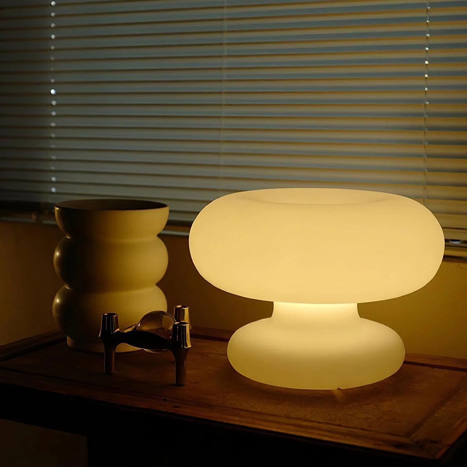 Donut_Table_Lamp_5 Donut Table Lamp 5